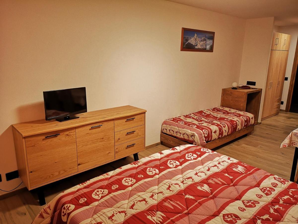 Residence Petit Tibet Breuil-Cervinia Eksteriør billede