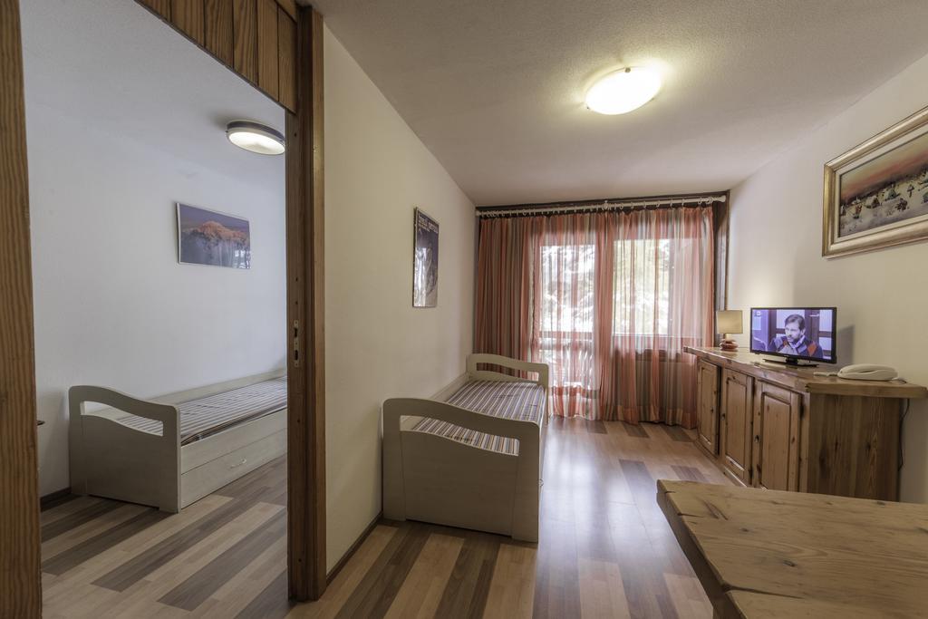 Residence Petit Tibet Breuil-Cervinia Eksteriør billede