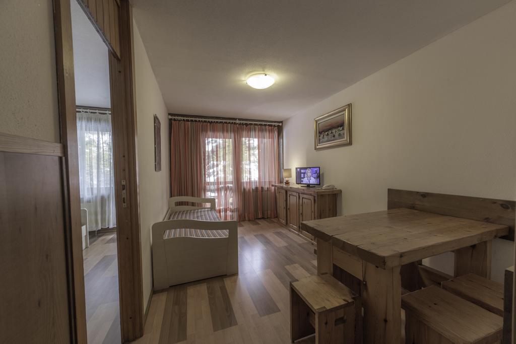 Residence Petit Tibet Breuil-Cervinia Eksteriør billede